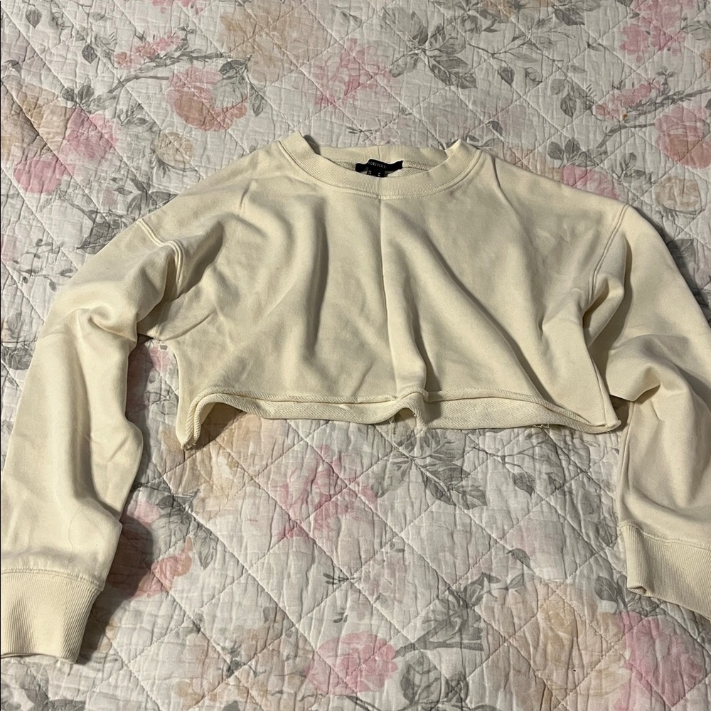 Forever 21 Cream Cropped Sweatshirt